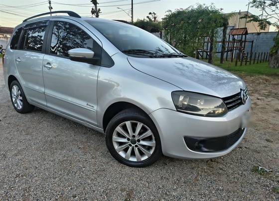 VOLKSWAGEN SPACEFOX 1.6 MI TREND 8V FLEX 4P AUTOMATIZADO VOLKSWAGEN SPACEFOX 1.6 MI TREND 8V FLEX 4P AUTOMATIZADO